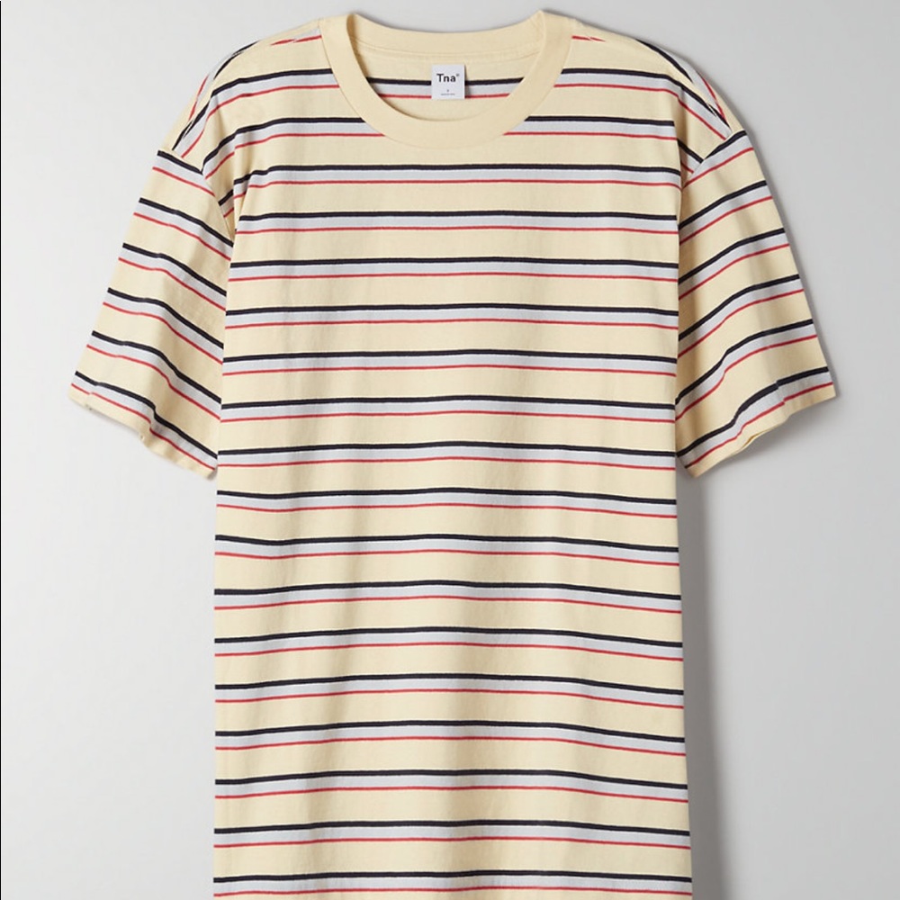 Aritzia alpha tshirt in butter yellow